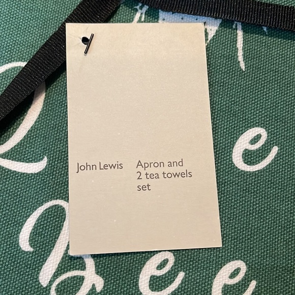 Apron and 2 tea towels set - Picture 3 of 3